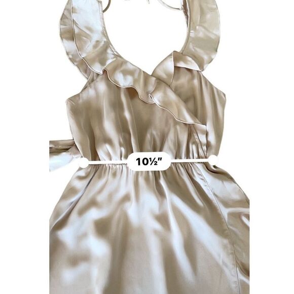Show Me Your Mumu Samantha Ruffle Wrap Dress in Champagne Luxe Satin NEW Small - Picture 13 of 16